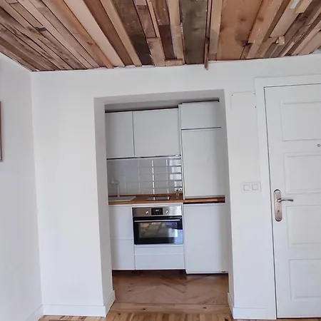 Estudio En El Corazon De Burgo